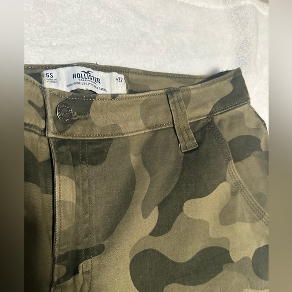 Hollister Camo High-rise utility dad pants - Picture 4 of 4